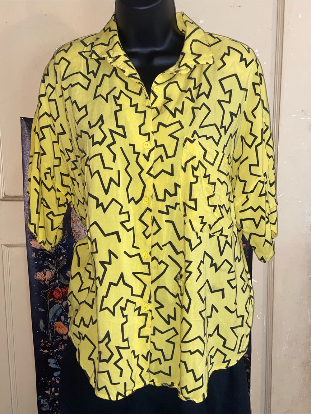 VTG 80s INSTANT GLAMOUR Limited Express Yellow Geo Memphis Pattern Shirt